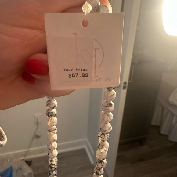 Necklace - Picture 2 of 4